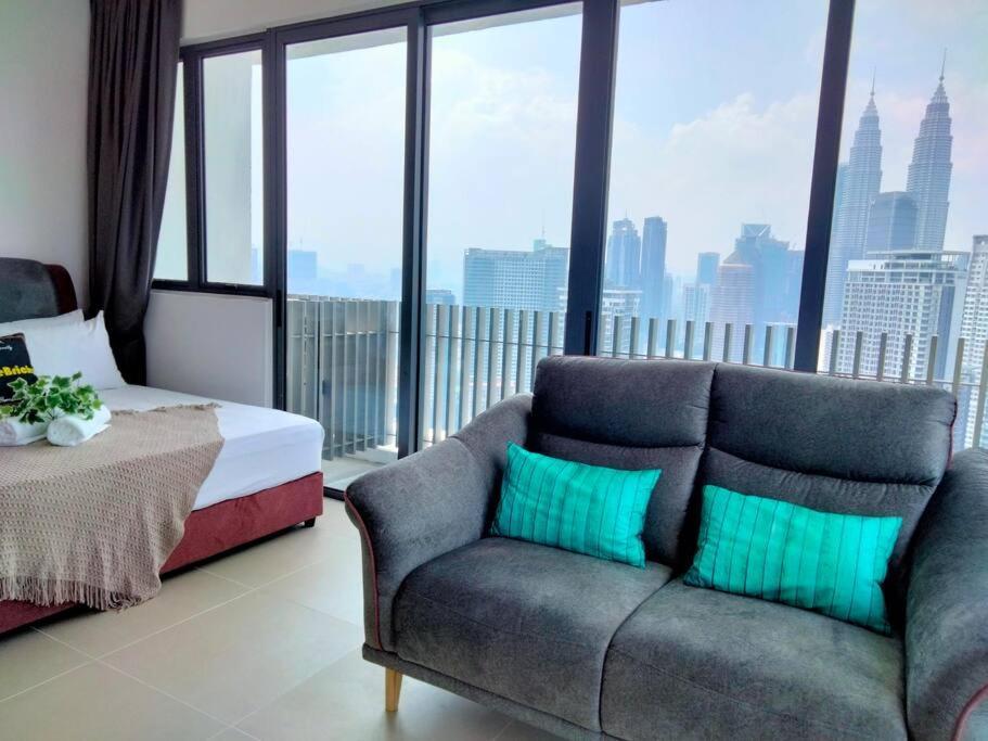 Colony Residence Klcc By Homebrickz Куала-Лумпур Экстерьер фото